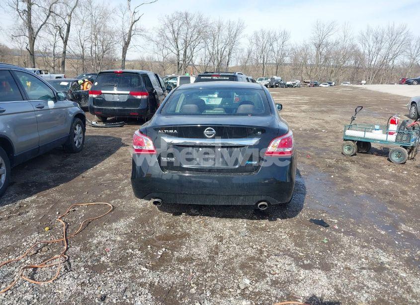 Photo 16 of 2013 Nissan Altima 2.5 S (VIN 1N4AL3AP5DC270828)