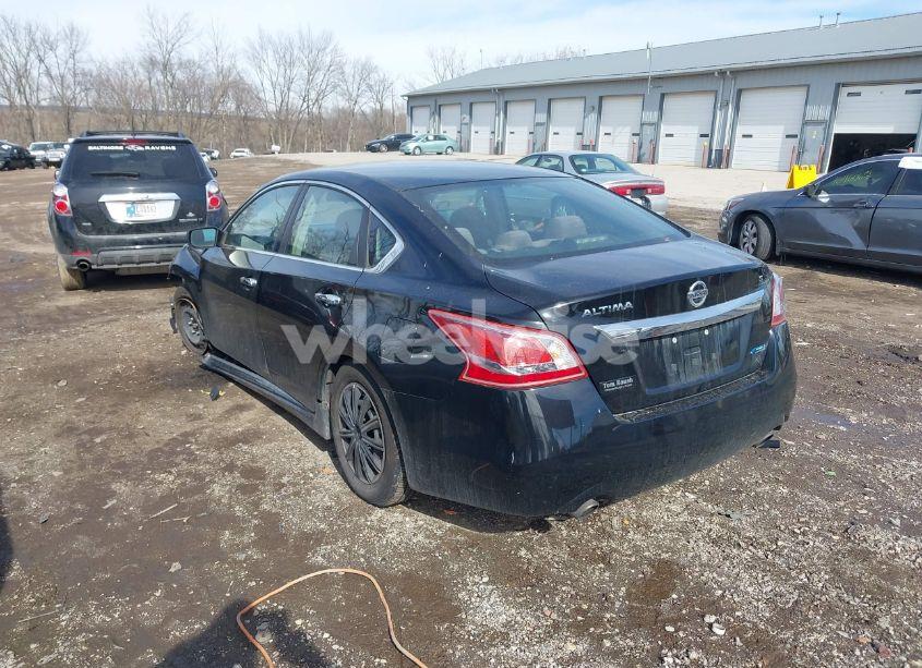 Photo 3 of 2013 Nissan Altima 2.5 S (VIN 1N4AL3AP5DC270828)