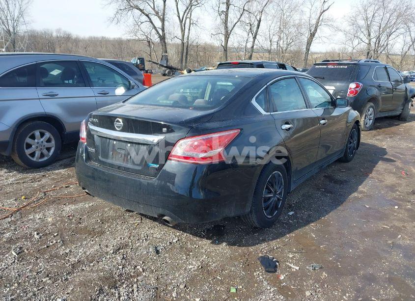 Photo 4 of 2013 Nissan Altima 2.5 S (VIN 1N4AL3AP5DC270828)