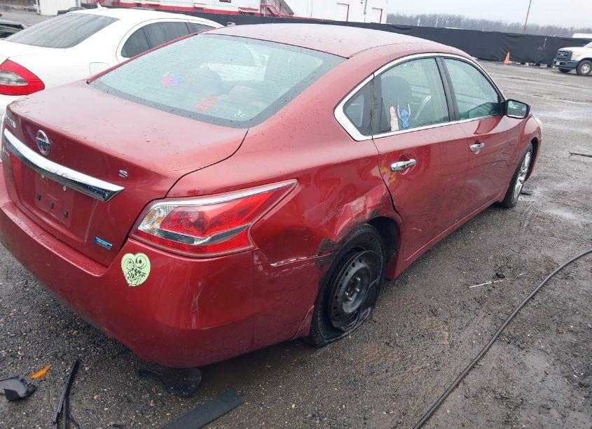 Photo 4 of 2013 Nissan Altima 2.5 S (VIN 1N4AL3AP5DC273728)