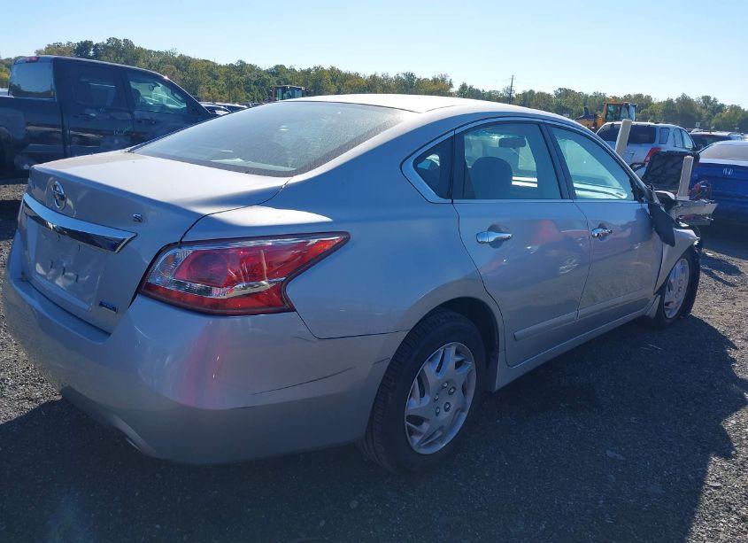 Photo 4 of 2013 Nissan Altima 2.5 S (VIN 1N4AL3AP5DC275141)