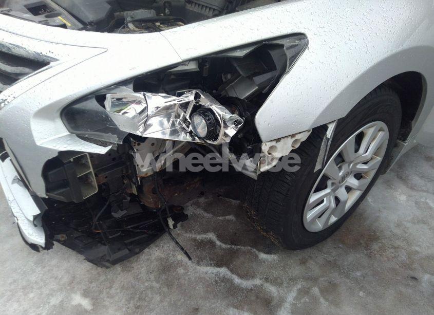 Photo 6 of 2013 Nissan Altima 2.5 S (VIN 1N4AL3AP5DC278718)