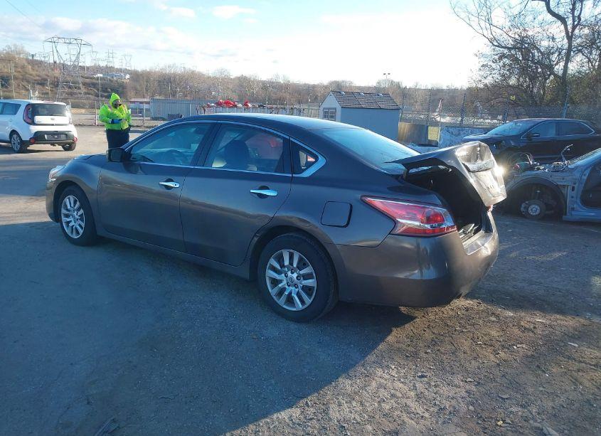 Photo 3 of 2013 Nissan Altima 2.5 S (VIN 1N4AL3AP5DC296202)
