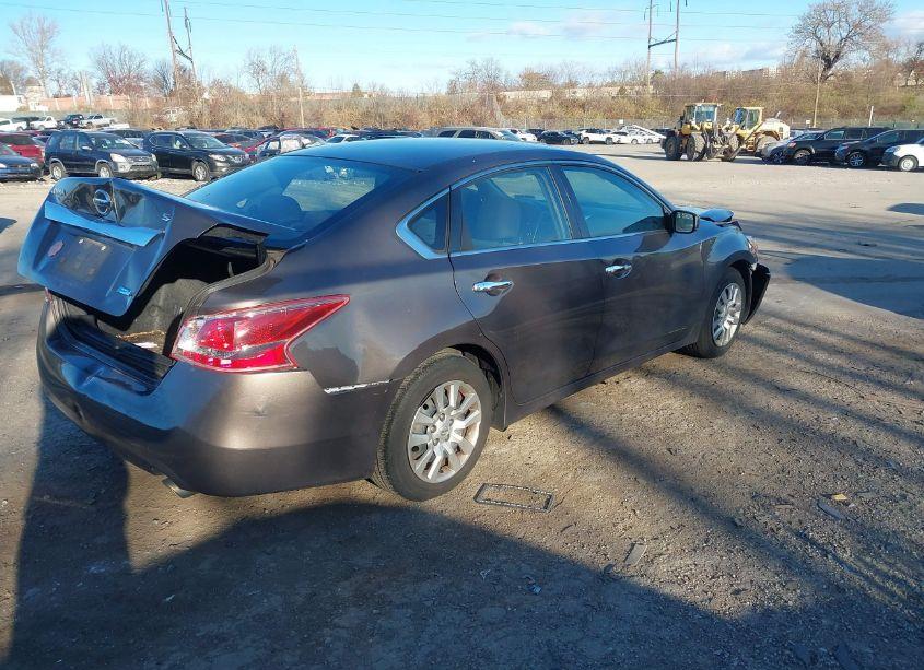 Photo 4 of 2013 Nissan Altima 2.5 S (VIN 1N4AL3AP5DC296202)