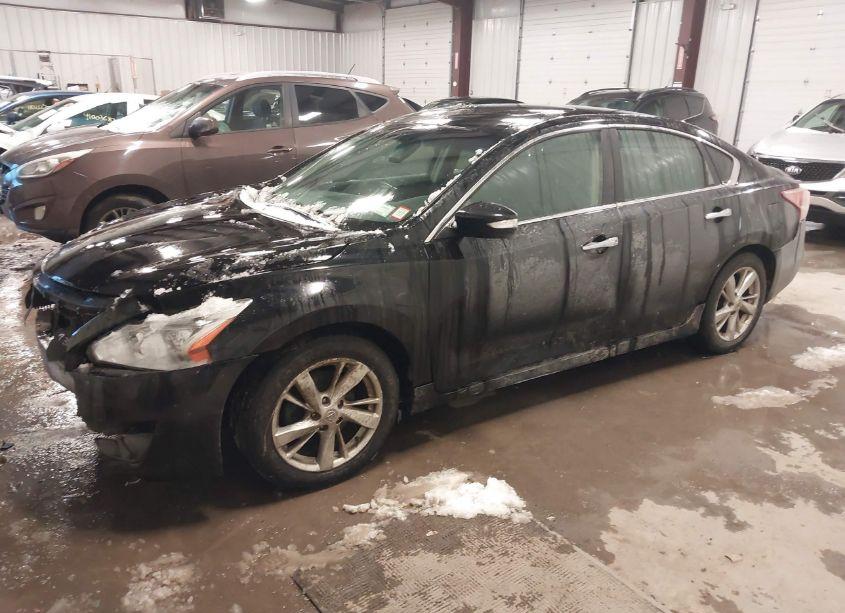 Photo 2 of 2013 Nissan Altima 2.5 SV (VIN 1N4AL3AP5DC900007)