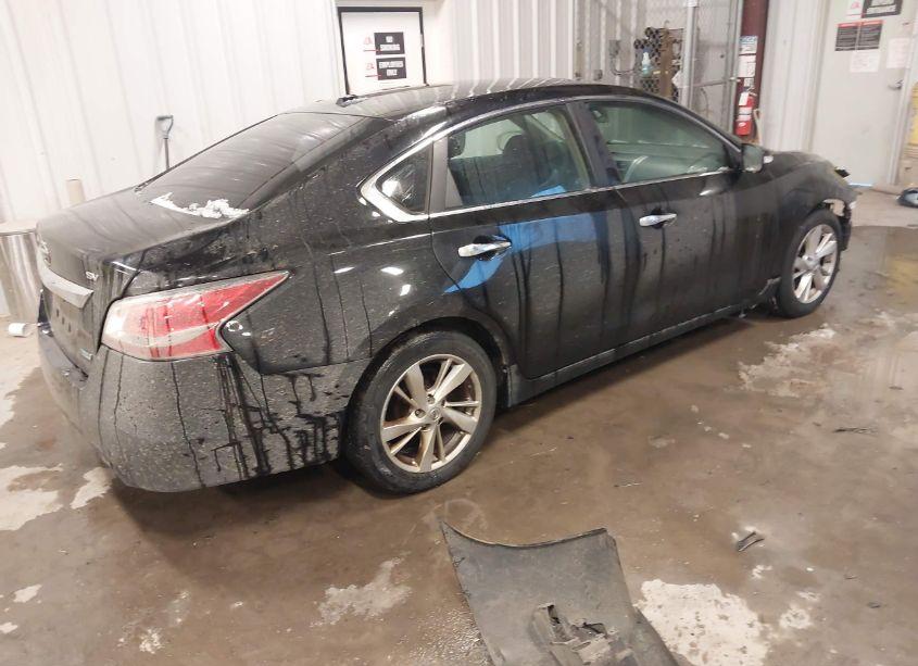 Photo 4 of 2013 Nissan Altima 2.5 SV (VIN 1N4AL3AP5DC900007)