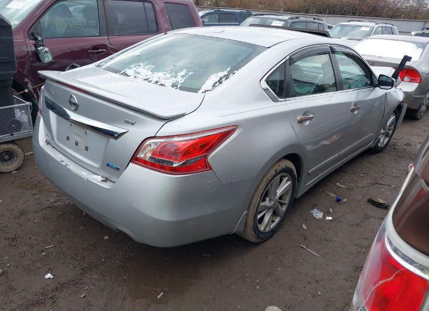 Photo 4 of 2013 Nissan Altima 2.5 SV (VIN 1N4AL3AP5DC903800)