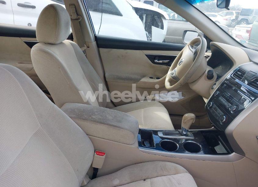 Photo 5 of 2013 Nissan Altima 2.5 S (VIN 1N4AL3AP5DC911556)