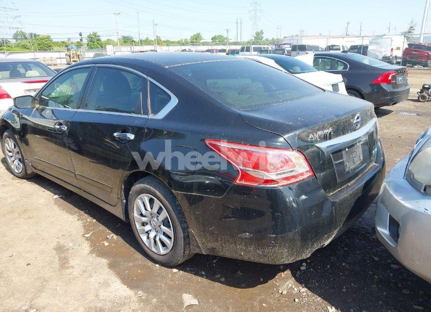Photo 3 of 2013 Nissan Altima 2.5 S (VIN 1N4AL3AP5DC913520)