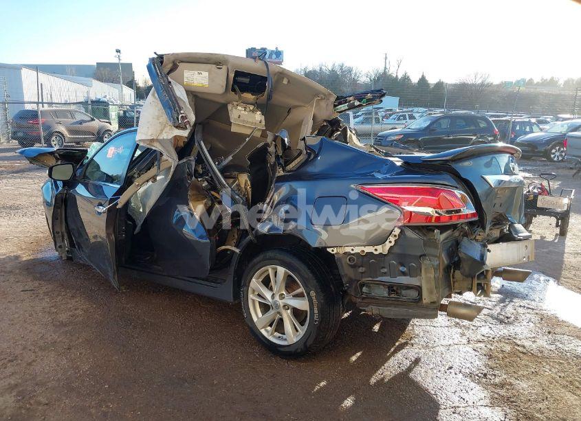 Photo 3 of 2013 Nissan Altima 2.5 SL (VIN 1N4AL3AP5DN416262)