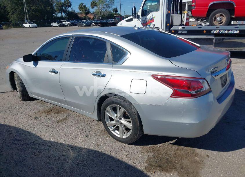 Photo 3 of 2013 Nissan Altima 2.5 SV (VIN 1N4AL3AP5DN440383)