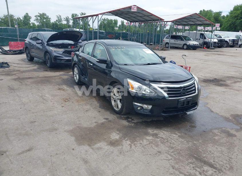 2013 Nissan Altima 2.5 SL (VIN 1N4AL3AP5DN464750) main photo