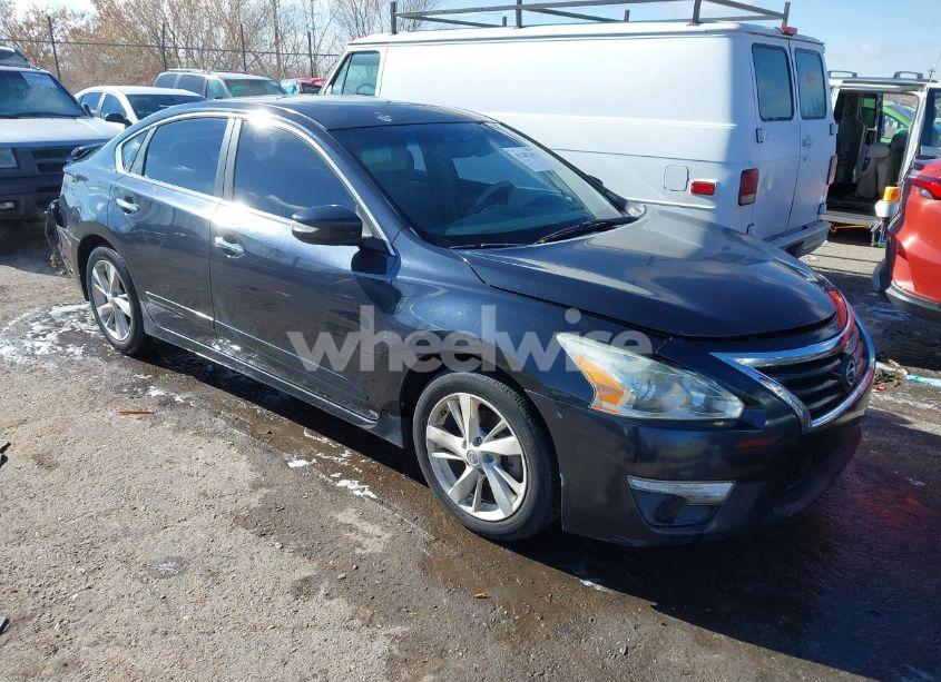 2013 Nissan Altima 2.5 SV (VIN 1N4AL3AP5DN478051) main photo