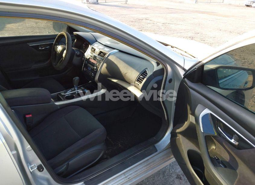 Photo 5 of 2013 Nissan Altima 2.5 S (VIN 1N4AL3AP5DN483038)