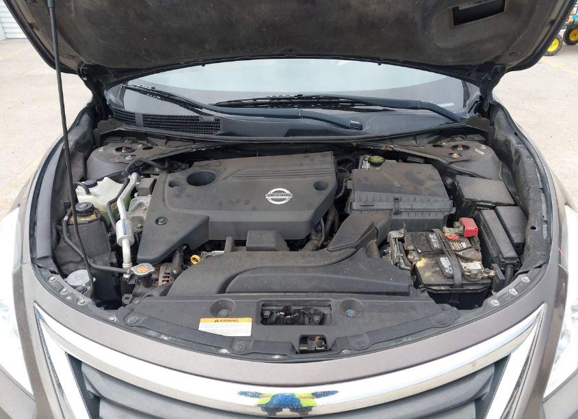 Photo 10 of 2013 Nissan Altima 2.5 SV (VIN 1N4AL3AP5DN484979)