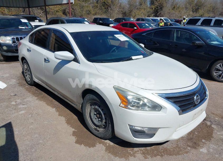2013 Nissan Altima 2.5 S (VIN 1N4AL3AP5DN501103) main photo