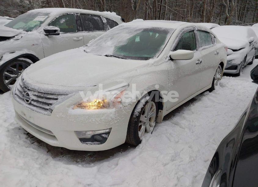 Photo 2 of 2013 Nissan Altima 2.5/2.5 S/2.5 SL/2.5 SV (VIN 1N4AL3AP5DN505944)