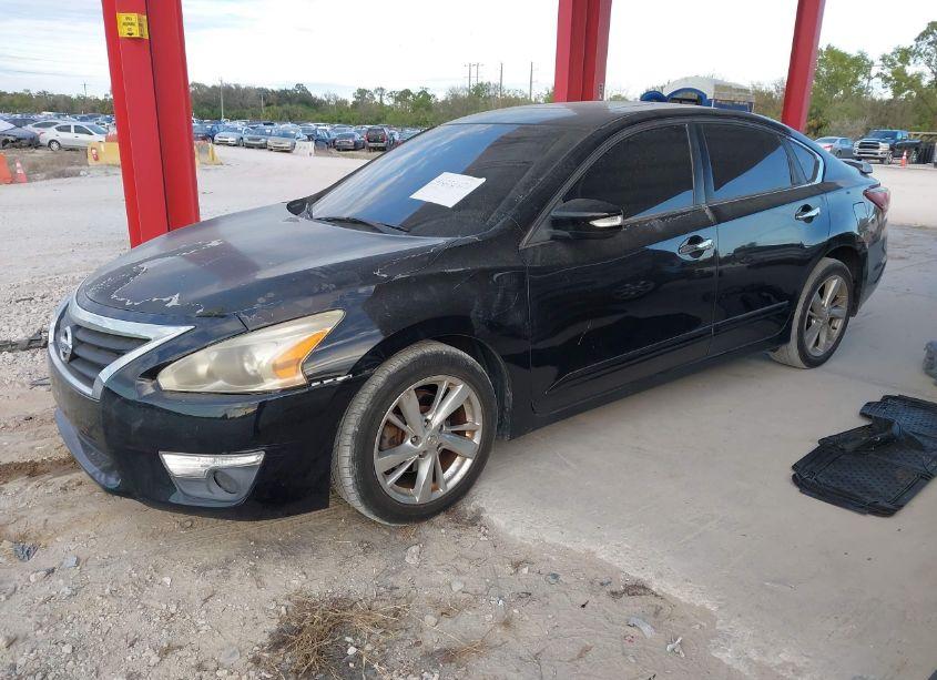 Photo 2 of 2013 Nissan Altima 2.5 SL (VIN 1N4AL3AP5DN553301)