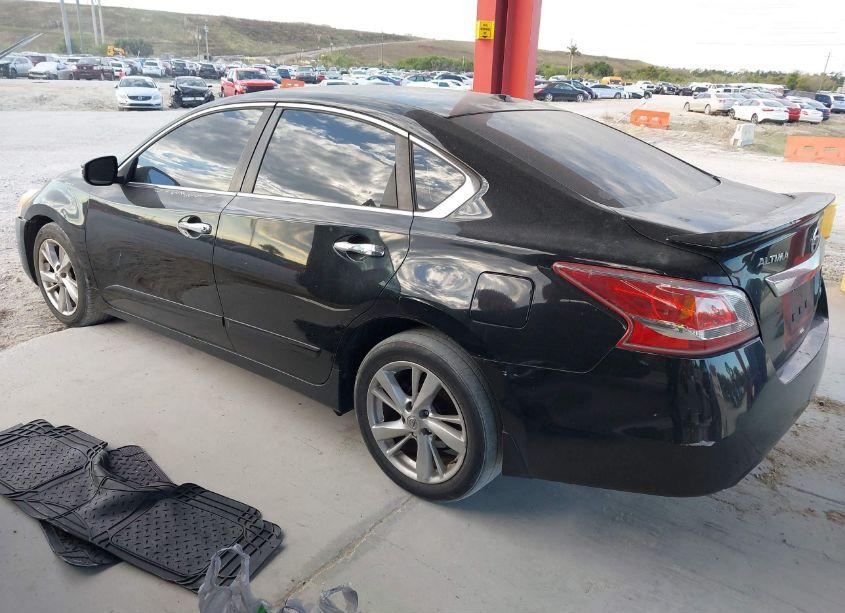 Photo 3 of 2013 Nissan Altima 2.5 SL (VIN 1N4AL3AP5DN553301)