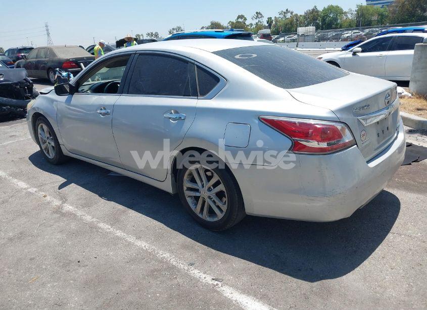 Photo 3 of 2013 Nissan Altima 2.5 S (VIN 1N4AL3AP5DN555274)