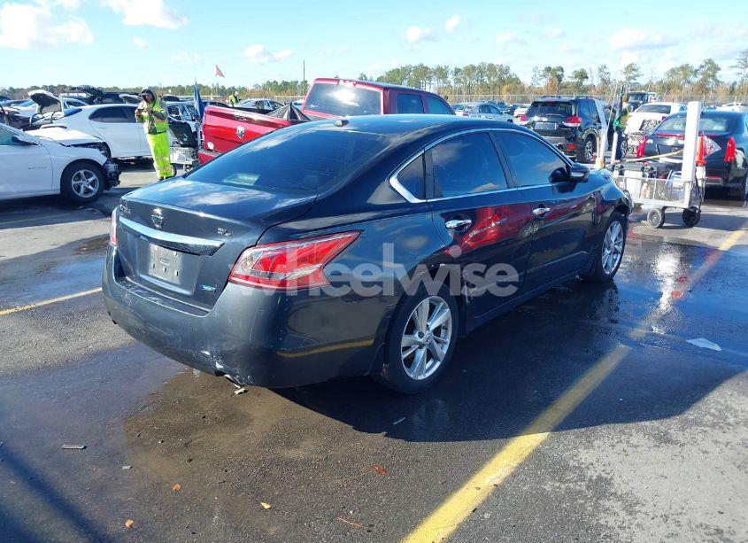 Photo 4 of 2013 Nissan Altima 2.5 SL (VIN 1N4AL3AP5DN556814)