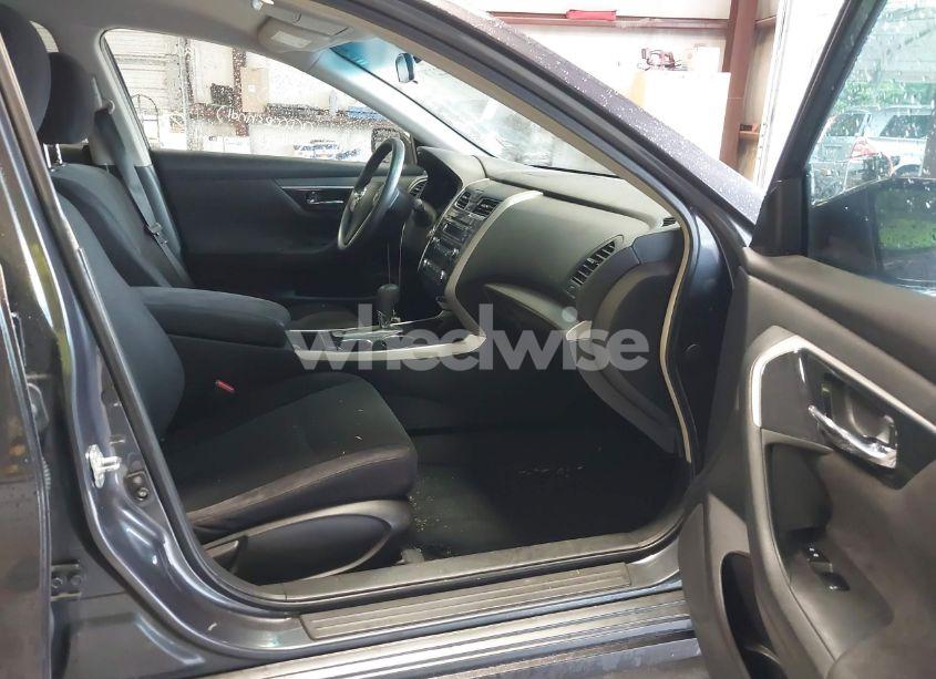 Photo 5 of 2013 Nissan Altima 2.5 S (VIN 1N4AL3AP5DN557543)