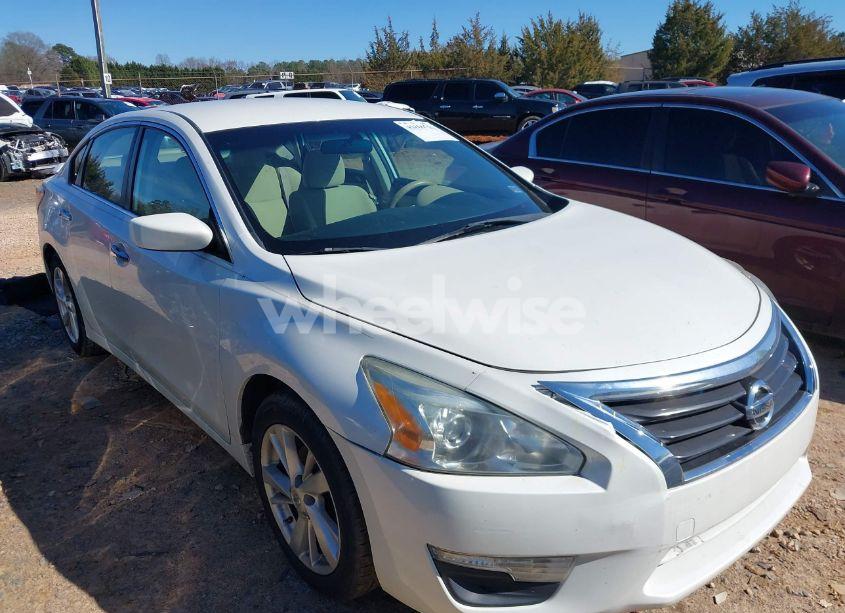 2014 Nissan Altima 2.5 SV (VIN 1N4AL3AP5EC113074) main photo