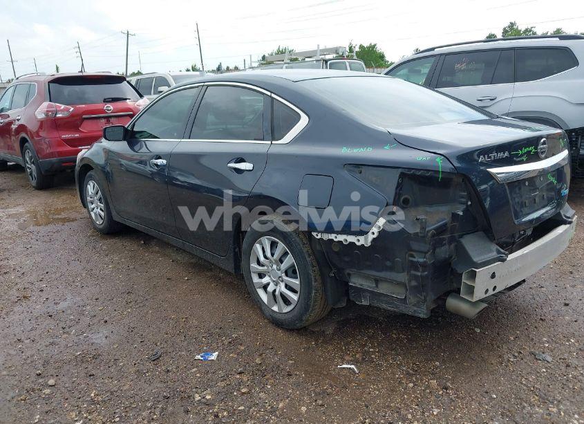 Photo 3 of 2014 Nissan Altima 2.5 S (VIN 1N4AL3AP5EC122129)