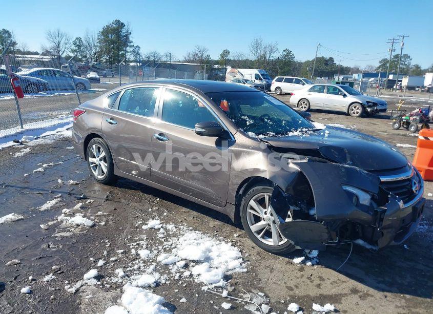 2014 Nissan Altima 2.5 SV (VIN 1N4AL3AP5EC140226) main photo