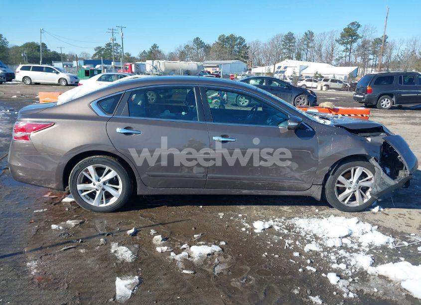 Photo 13 of 2014 Nissan Altima 2.5 SV (VIN 1N4AL3AP5EC140226)