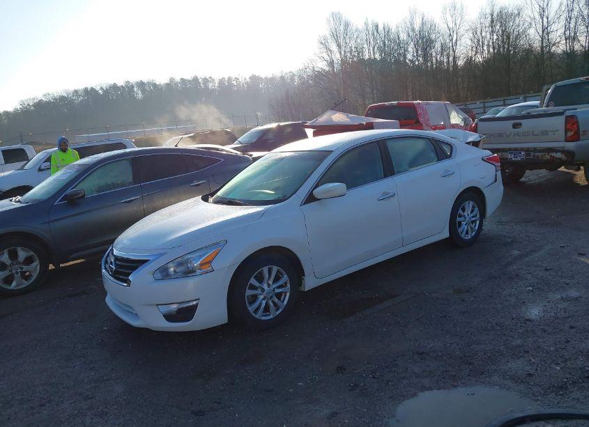 Photo 2 of 2014 Nissan Altima 2.5 S (VIN 1N4AL3AP5EC157849)
