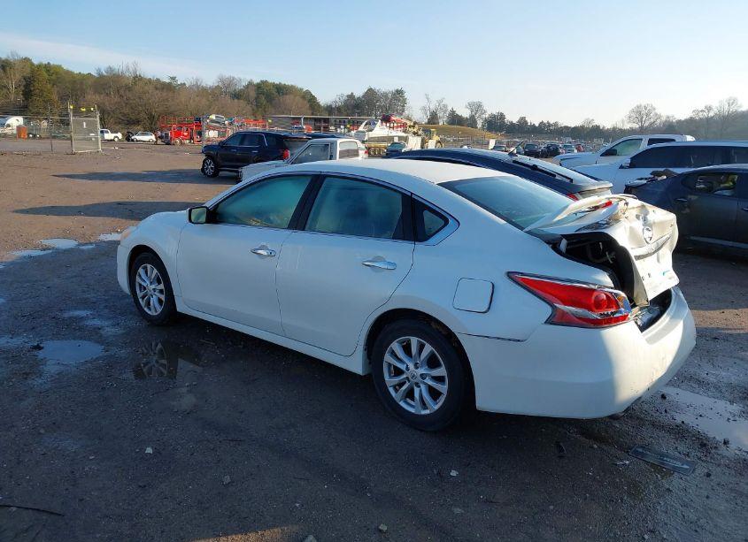 Photo 3 of 2014 Nissan Altima 2.5 S (VIN 1N4AL3AP5EC157849)