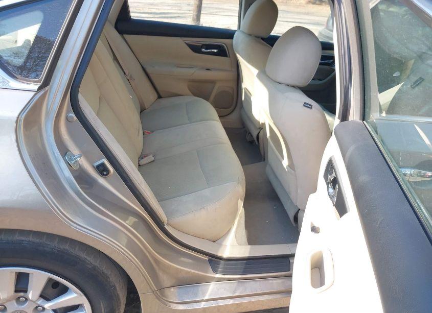 Photo 8 of 2014 Nissan Altima 2.5 S (VIN 1N4AL3AP5EC184081)