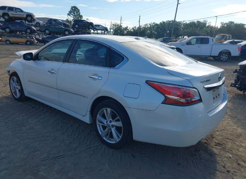 Photo 3 of 2014 Nissan Altima 2.5 SV (VIN 1N4AL3AP5EC192102)