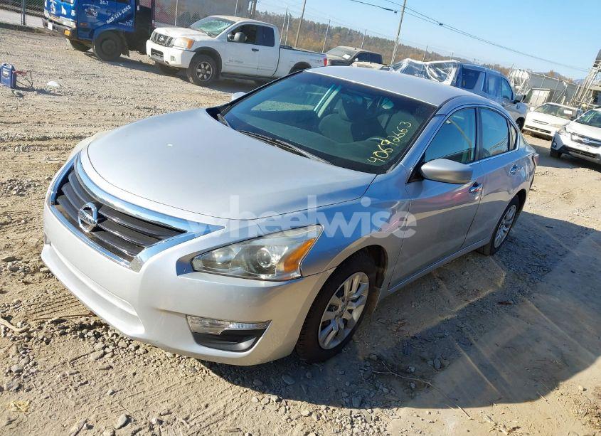 Photo 2 of 2014 Nissan Altima 2.5 S (VIN 1N4AL3AP5EC277022)