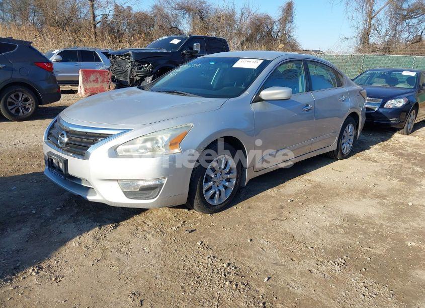 Photo 2 of 2014 Nissan Altima 2.5 S (VIN 1N4AL3AP5EC278638)