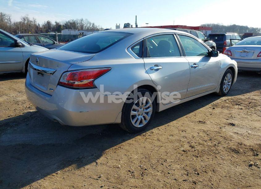Photo 4 of 2014 Nissan Altima 2.5 S (VIN 1N4AL3AP5EC278638)