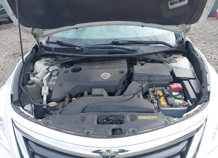 Photo 10 of 2014 Nissan Altima 2.5 S (VIN 1N4AL3AP5EC319964)