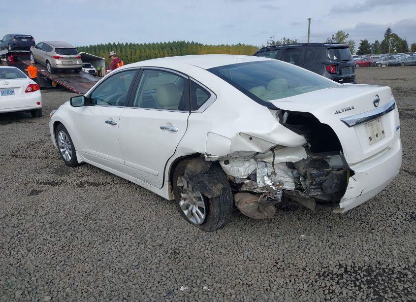 Photo 3 of 2014 Nissan Altima 2.5 S (VIN 1N4AL3AP5EC319964)