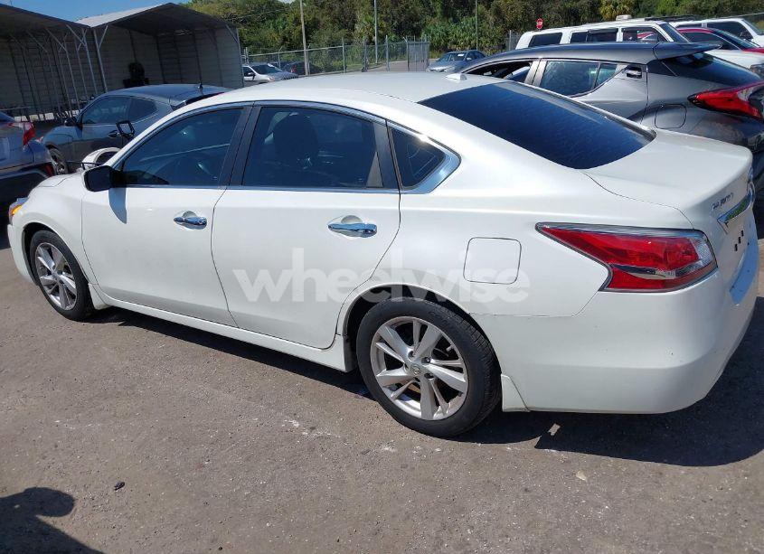 Photo 14 of 2014 Nissan Altima 2.5 SV (VIN 1N4AL3AP5EC322864)