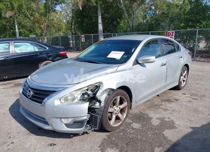 Photo 6 of 2014 Nissan Altima 2.5 S (VIN 1N4AL3AP5EC329314)