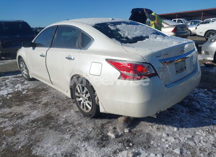 Photo 3 of 2014 Nissan Altima 2.5 S (VIN 1N4AL3AP5EC415819)