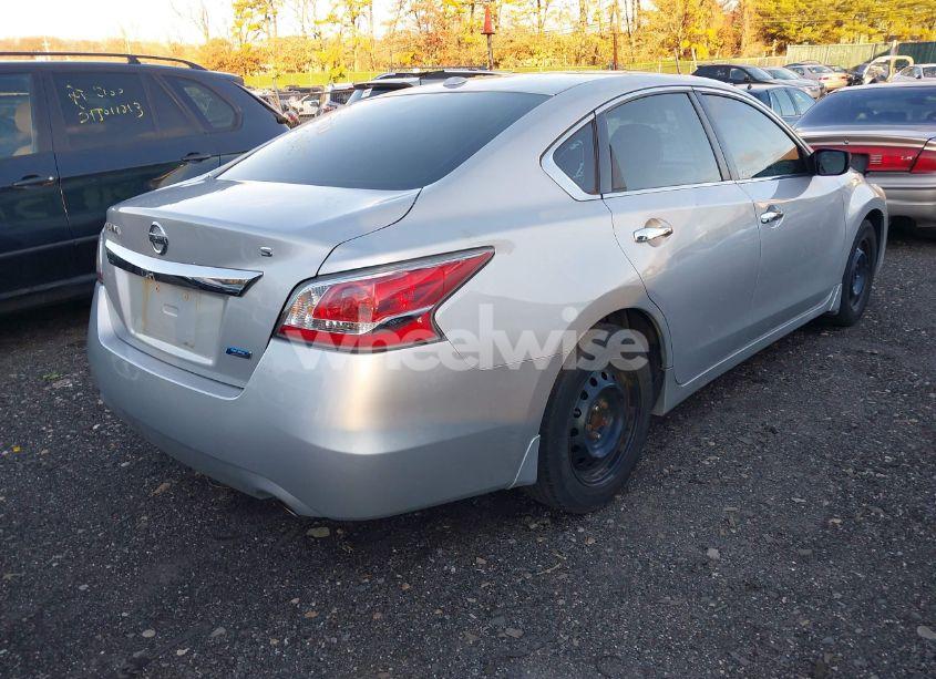 Photo 4 of 2014 Nissan Altima 2.5 S (VIN 1N4AL3AP5EC420924)