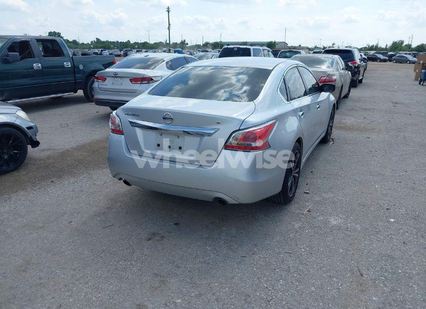 Photo 4 of 2014 Nissan Altima 2.5/2.5 S/2.5 SL/2.5 SV (VIN 1N4AL3AP5EC421801)