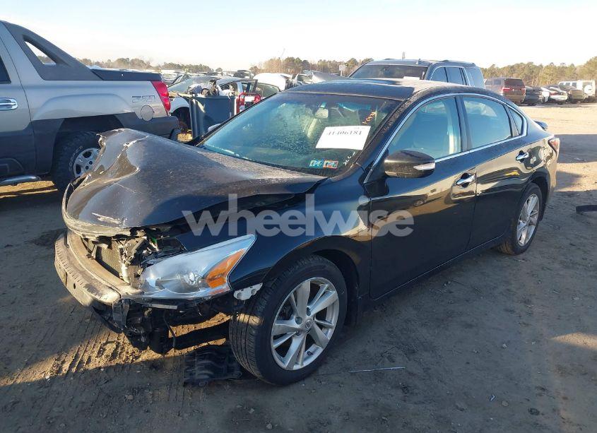 Photo 2 of 2014 Nissan Altima 2.5 SV (VIN 1N4AL3AP5EN206729)