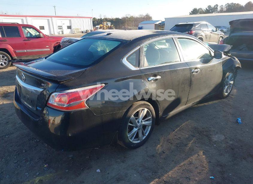 Photo 4 of 2014 Nissan Altima 2.5 SV (VIN 1N4AL3AP5EN206729)
