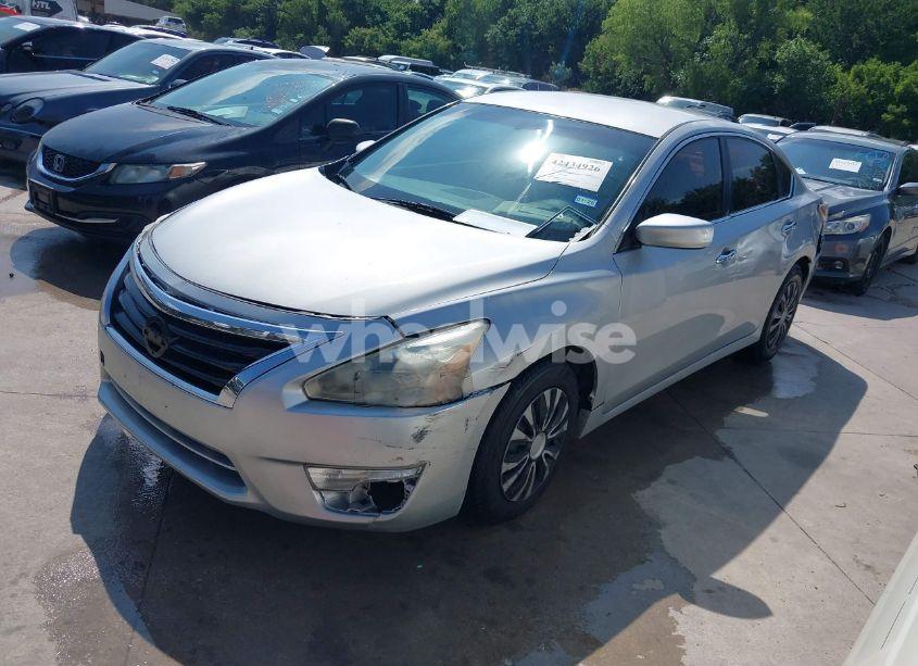 Photo 2 of 2014 Nissan Altima 2.5 S (VIN 1N4AL3AP5EN208691)