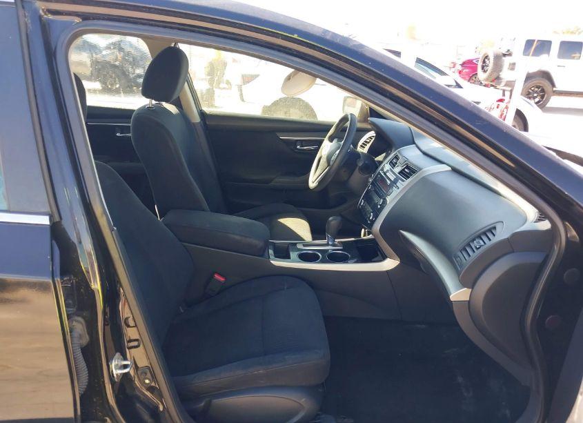 Photo 5 of 2014 Nissan Altima 2.5 S (VIN 1N4AL3AP5EN213082)