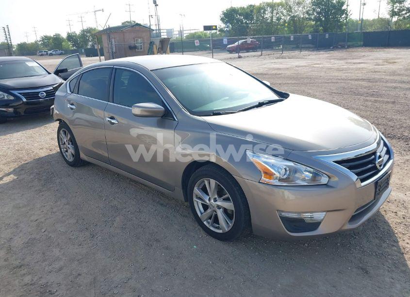 2014 Nissan Altima 2.5 SV (VIN 1N4AL3AP5EN213213) main photo