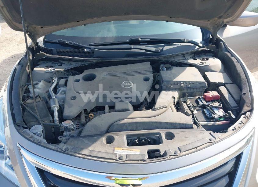 Photo 10 of 2014 Nissan Altima 2.5 SV (VIN 1N4AL3AP5EN213213)